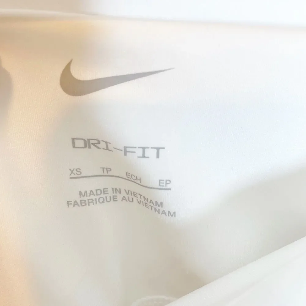 Nike Dri-FIT UV Victory 17” Golf Skirt White A-Line Tennis PGA Tour Women's XS